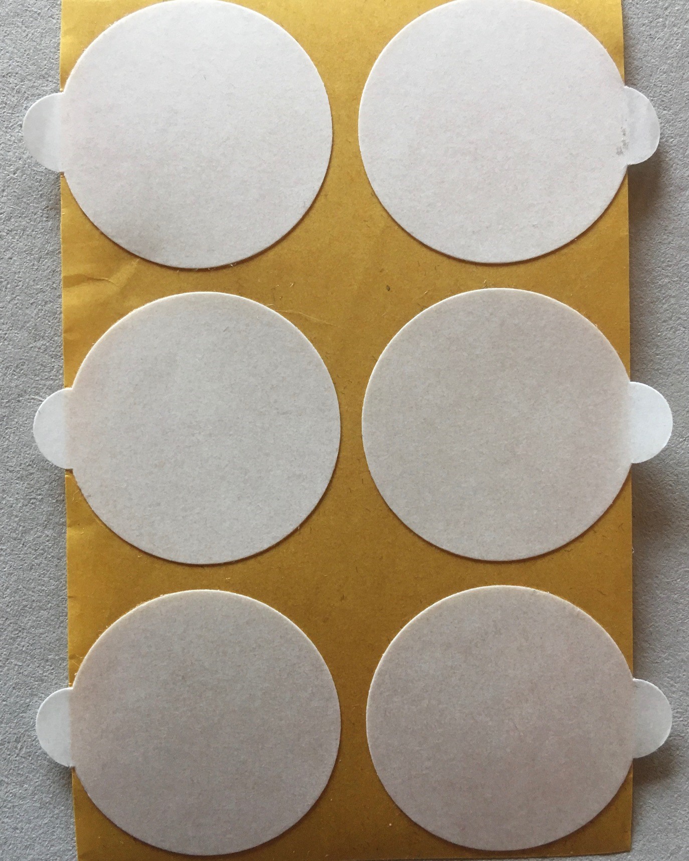 Doppelklebepunkte, 30 mm mit Anfasslasche