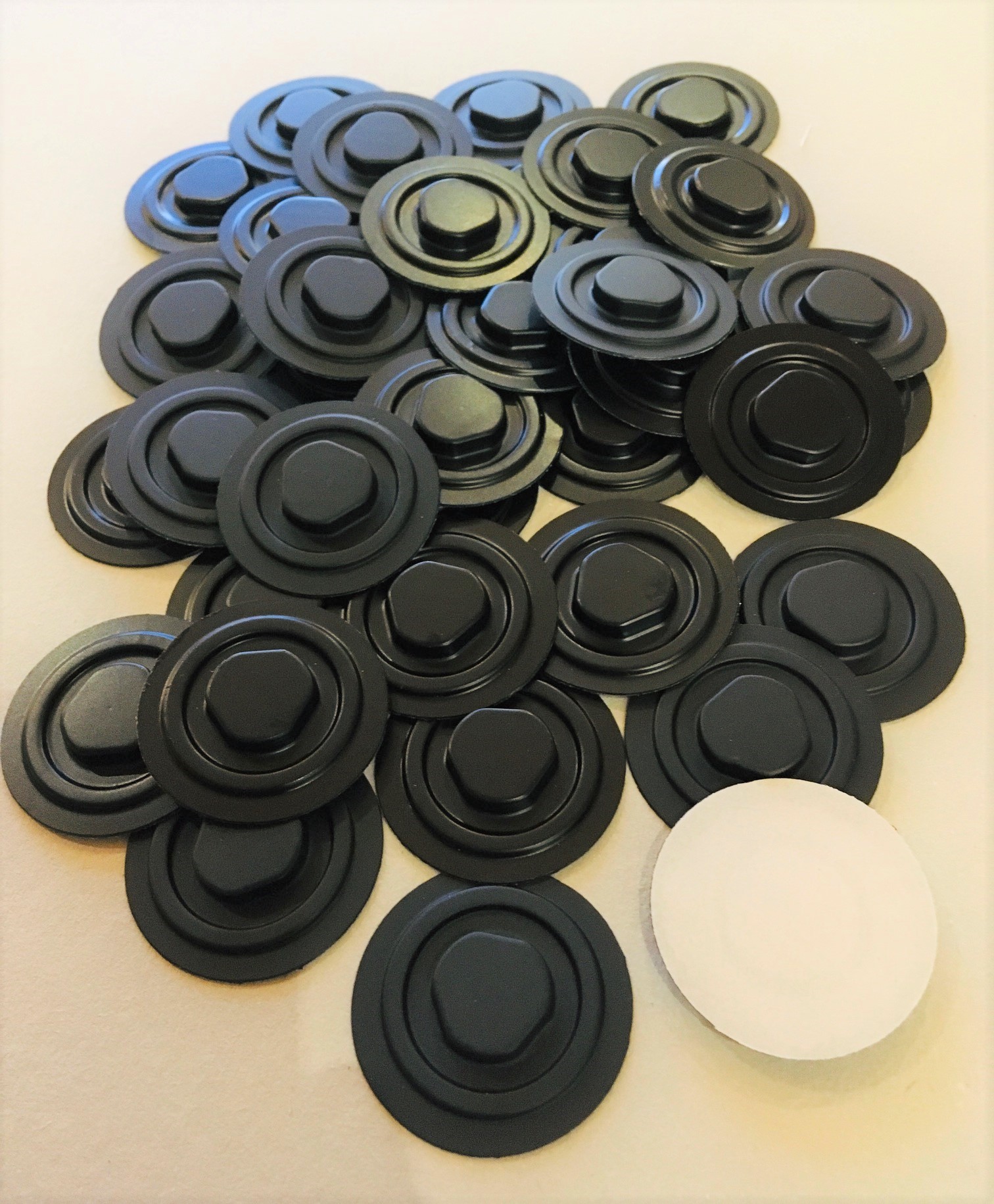 CD, DVD, Blu-Ray - Clips, schwarz