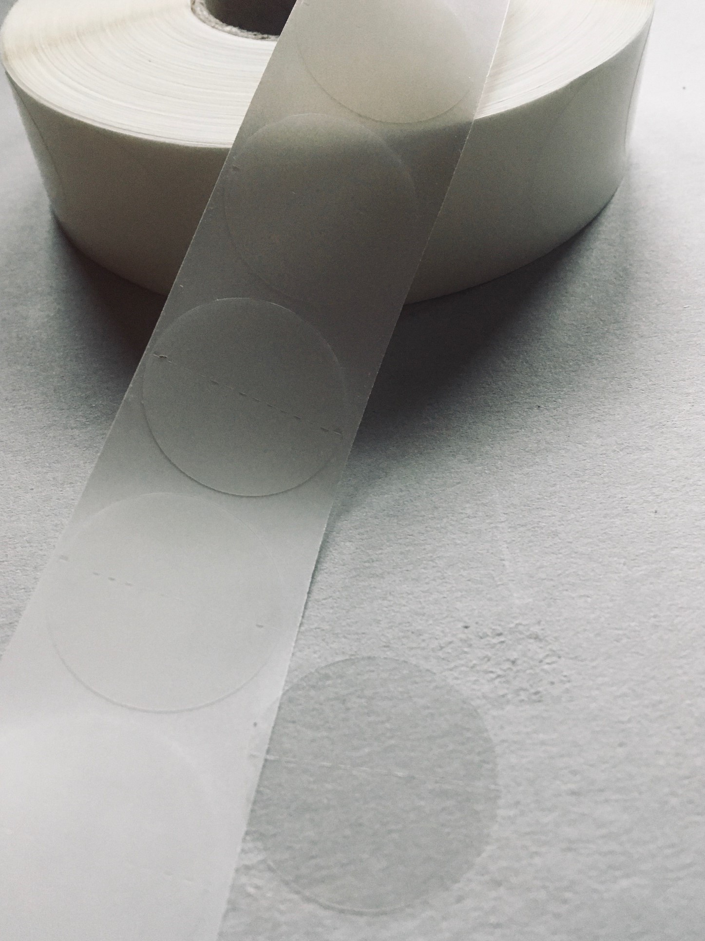 Haftpunkte einseitig klebend, 30 mm, mit Querperforaton