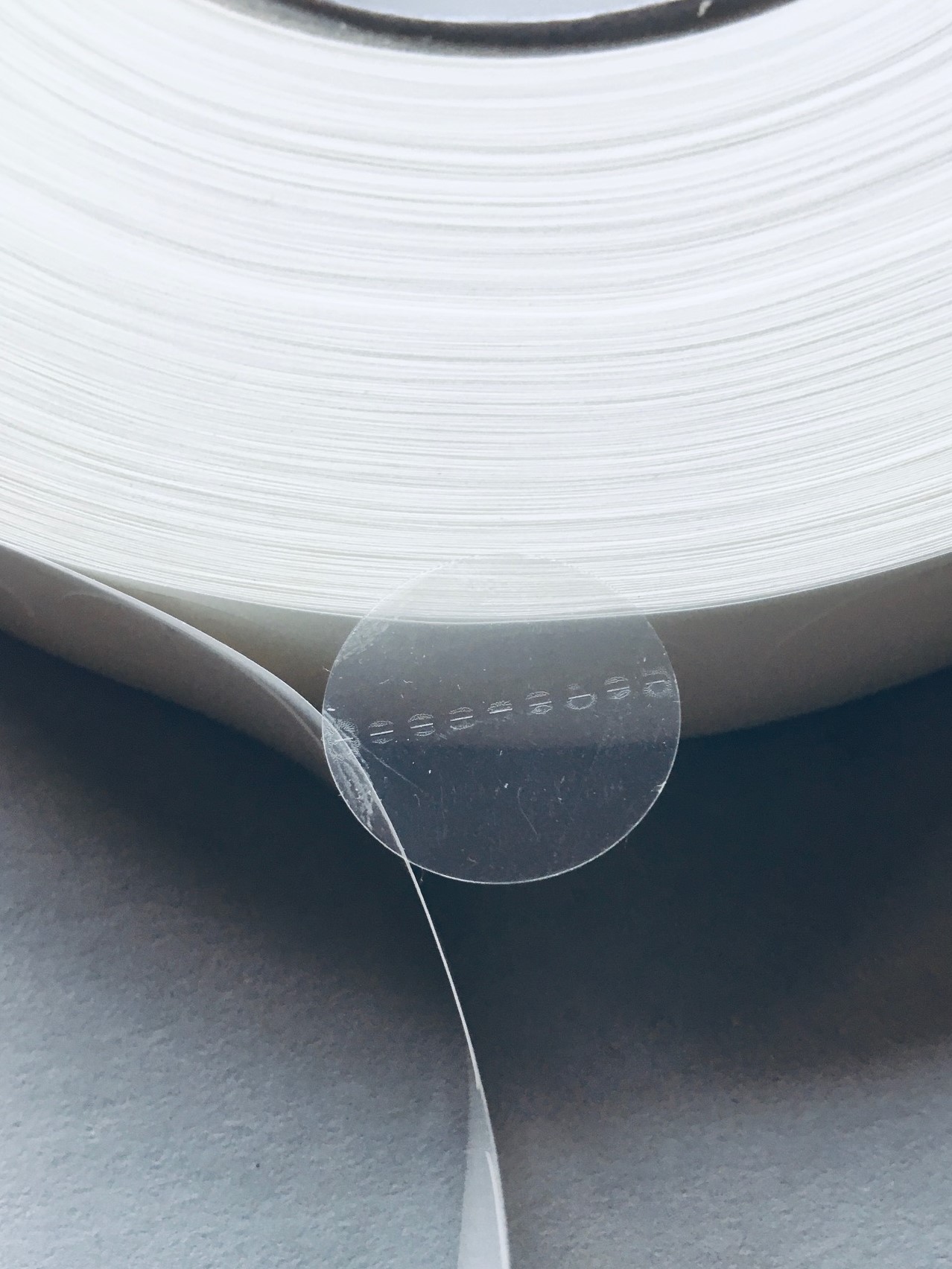 Haftpunkte einseitig klebend, 20 mm, mit Querperforation